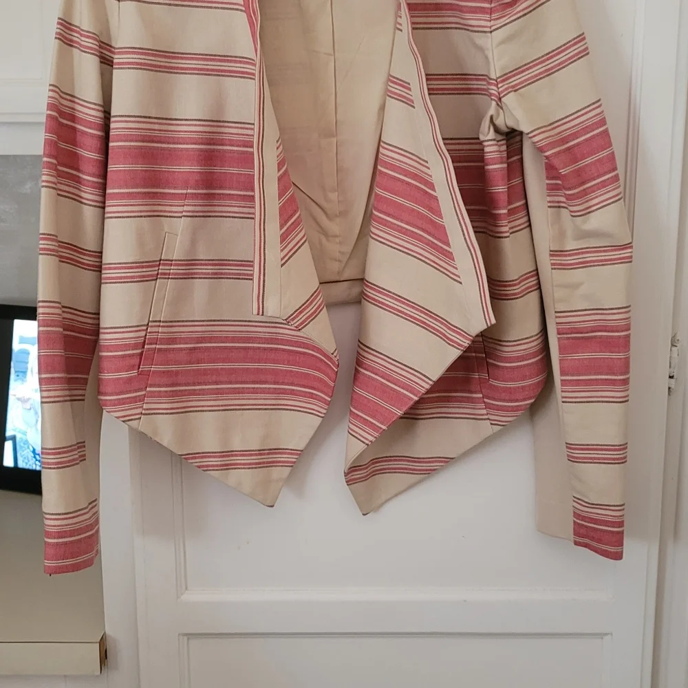 Jacket - Picture 3 of 3